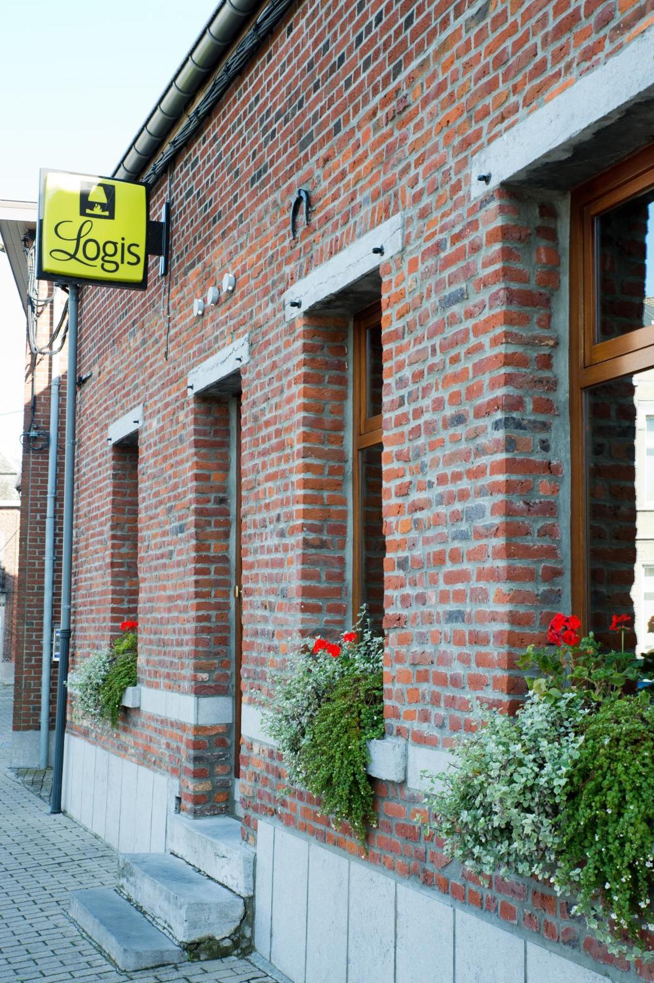 Auberge Le XIX Eme Thulin Esterno foto